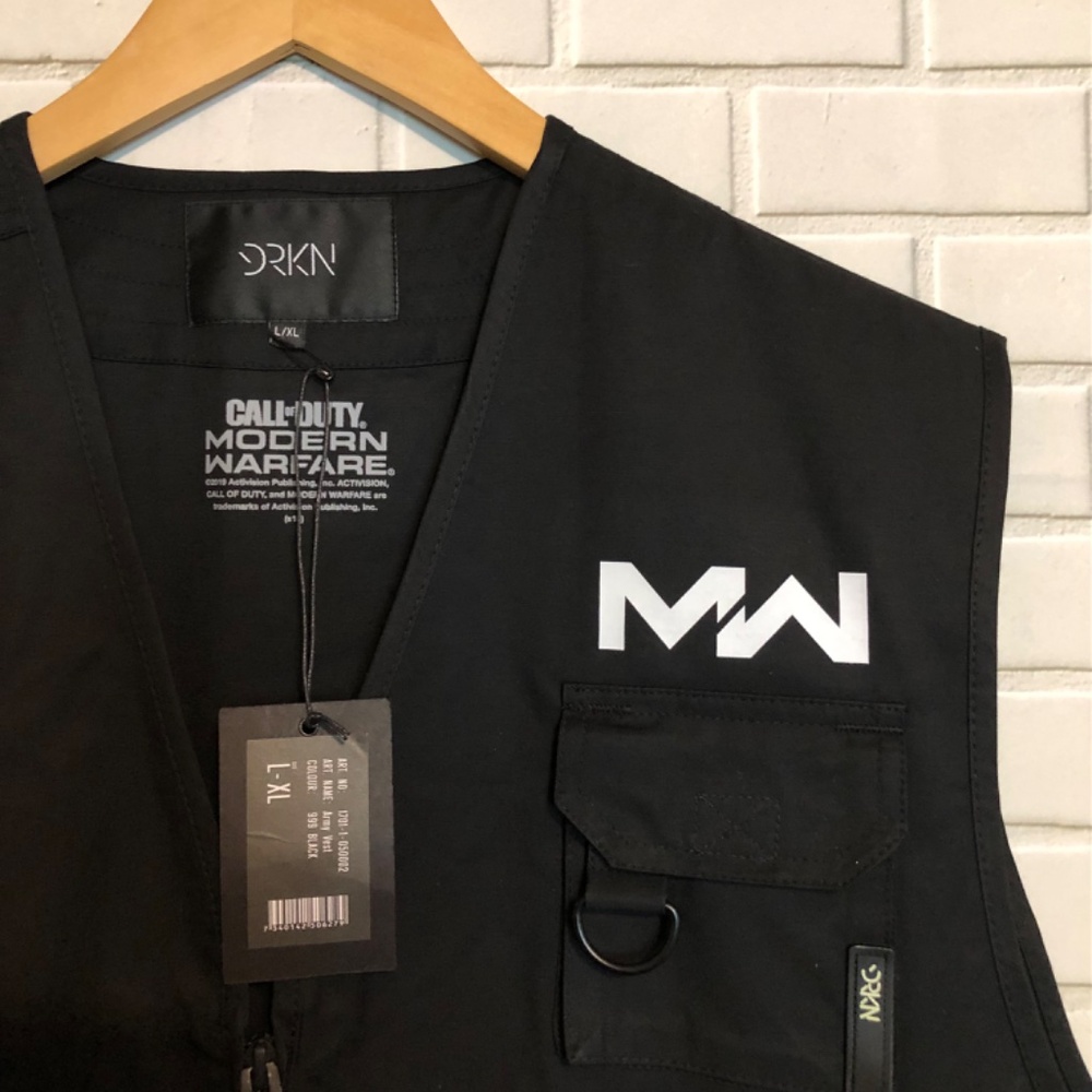 New Call of Duty Modern Warfare Activision Black DRKN Military Army Vest L-XL - Picture 5 of 12